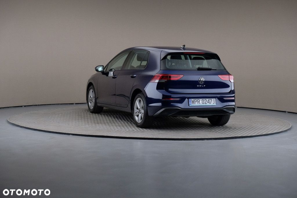 Volkswagen Golf VIII 1.0 TSI Life - 2