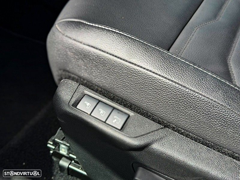 Jeep Avenger 54 kWh Summit - 14