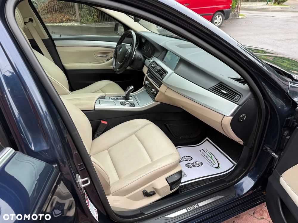 BMW Seria 5 520d Sport-Aut - 17
