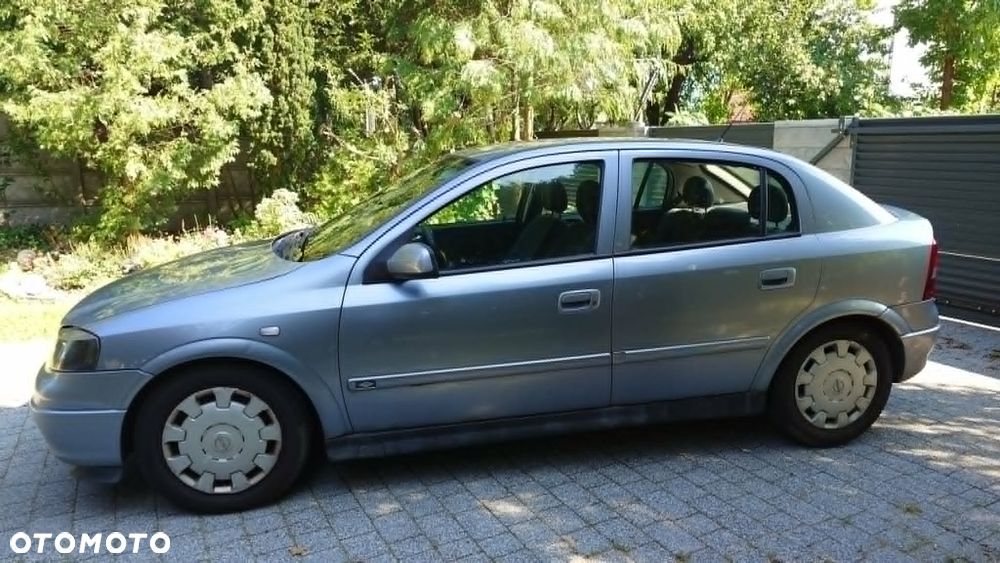 Opel Astra - 9