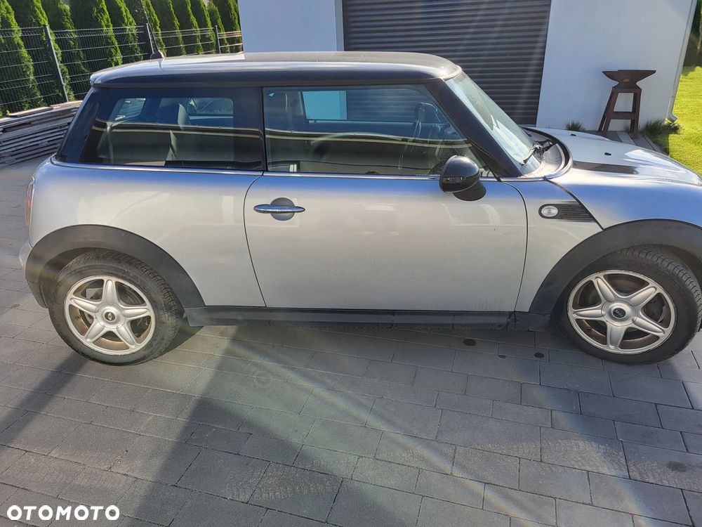MINI Cooper D - 3