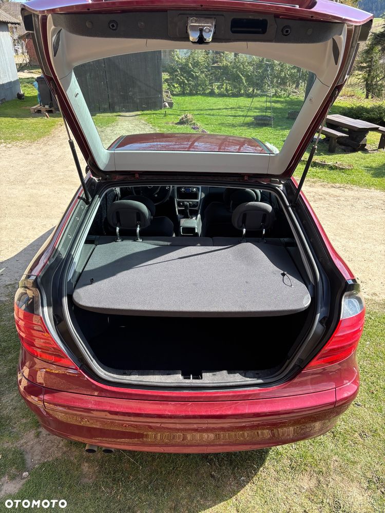 Mercedes-Benz Klasa C 180 - 15