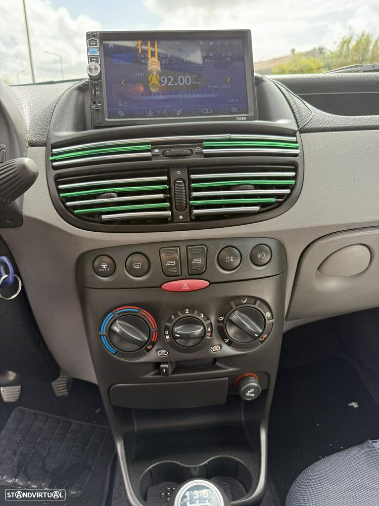 Fiat Punto 75 ELX Star - 12