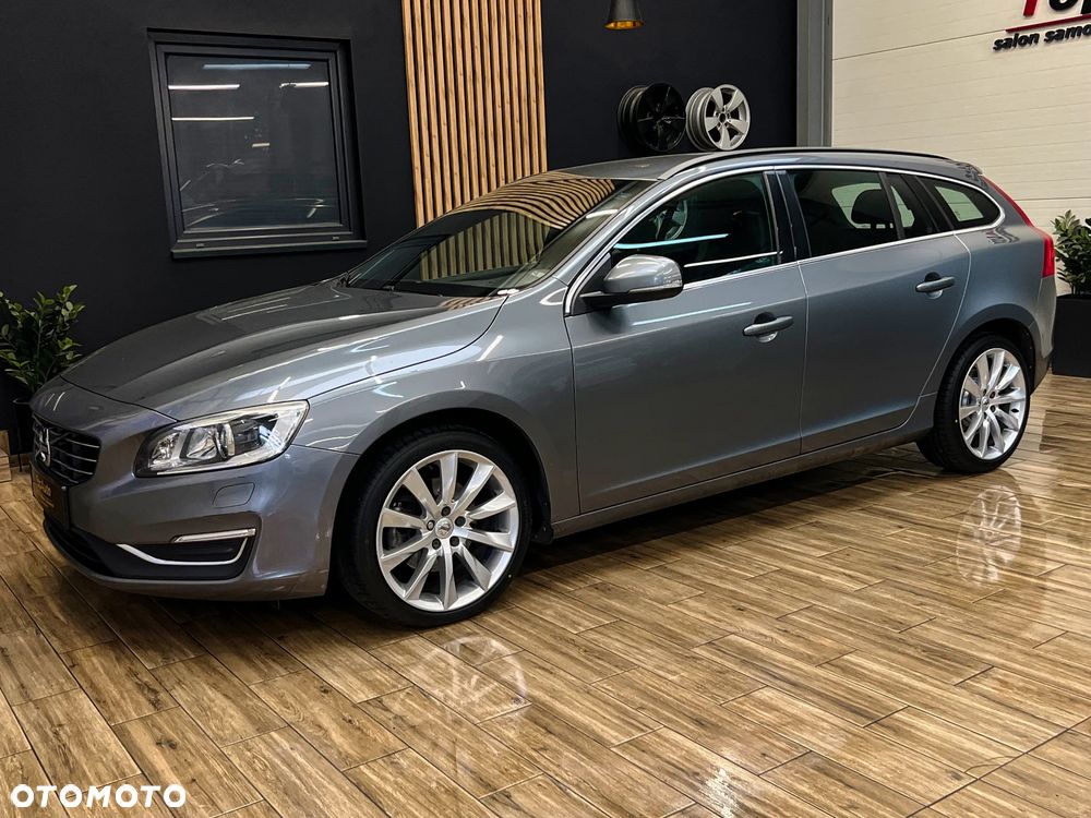Volvo V60 D4 Drive-E Momentum - 13