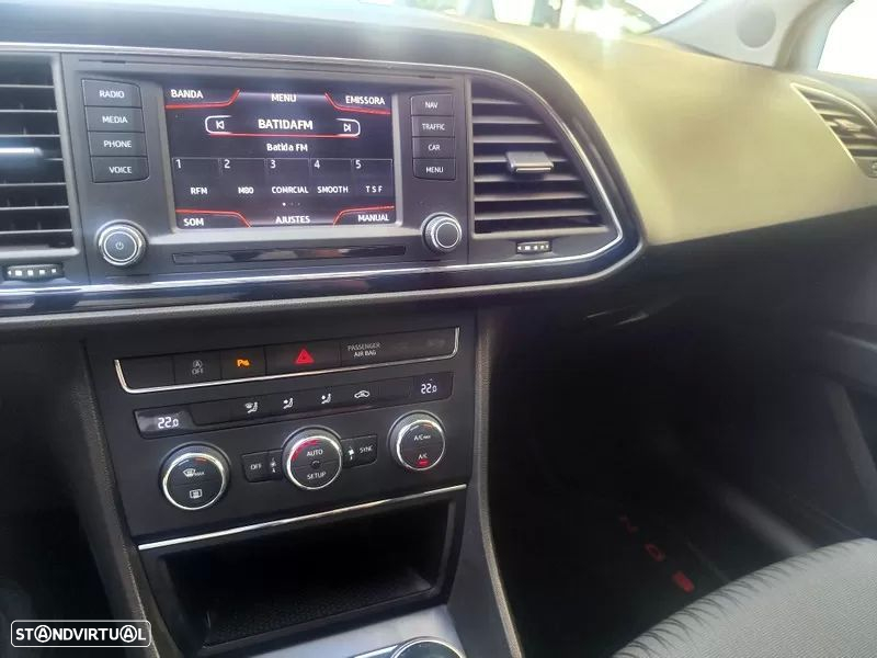 SEAT Leon ST 1.6 TDI Style Ecomotive - 11