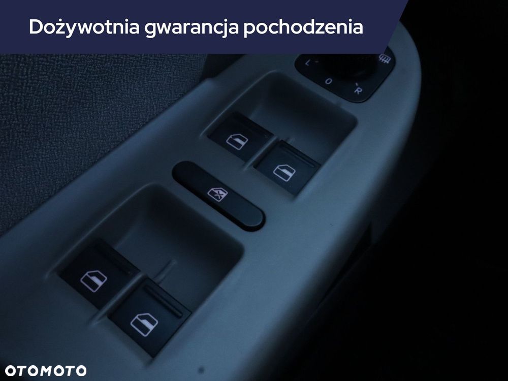Volkswagen Passat - 17