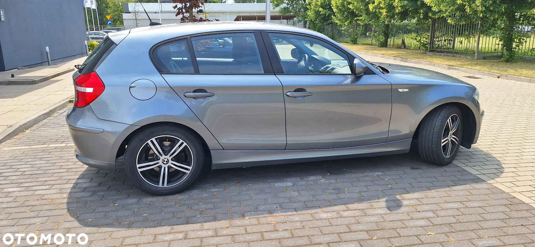 BMW Seria 1 116i - 8