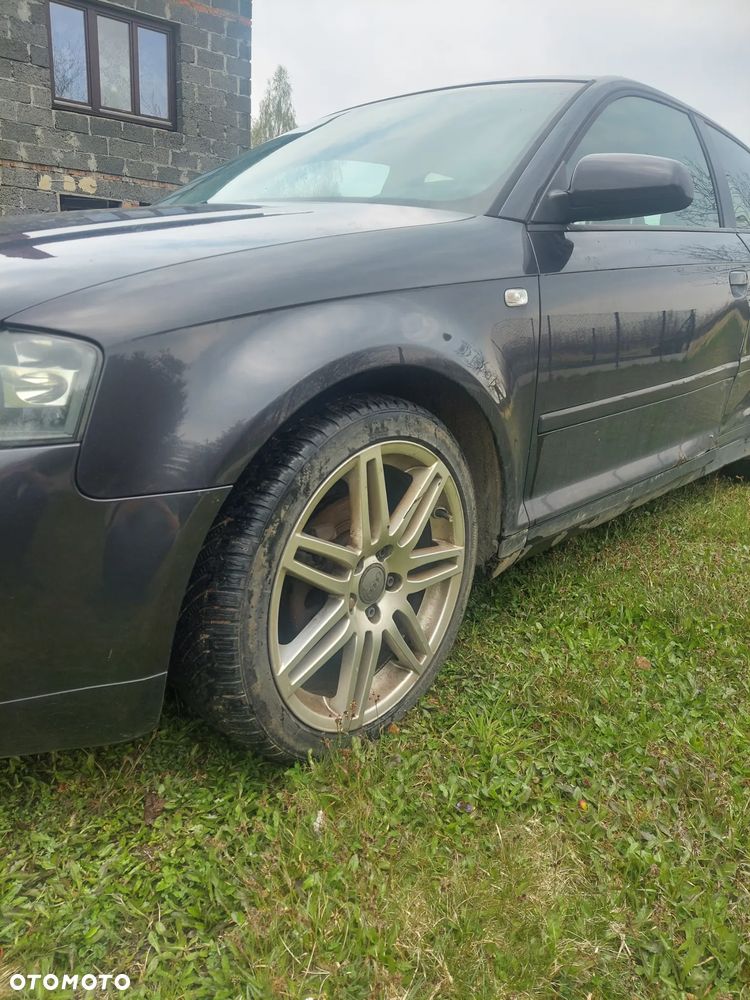 Audi A3 3-drzwiowe 2.0 FSI Ambition - 9