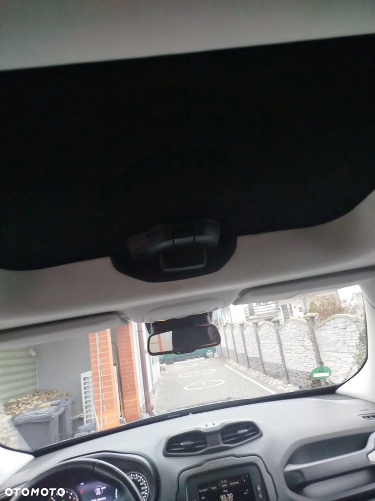 Jeep Renegade 1.6 E-torQ Longitude Adventure Edition - 18