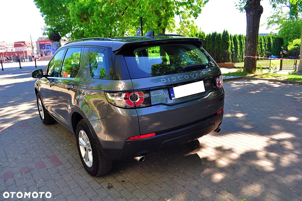 Land Rover Discovery Sport D150 R-Dynamic - 4