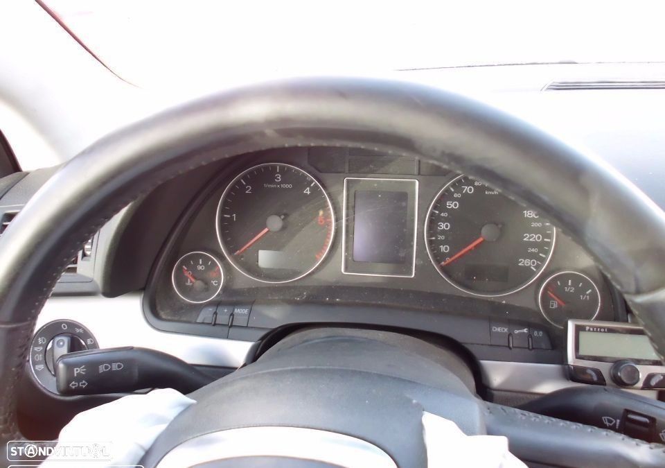 Peças Audi A4 (8EC,B7) 2004 a 2008 - 17