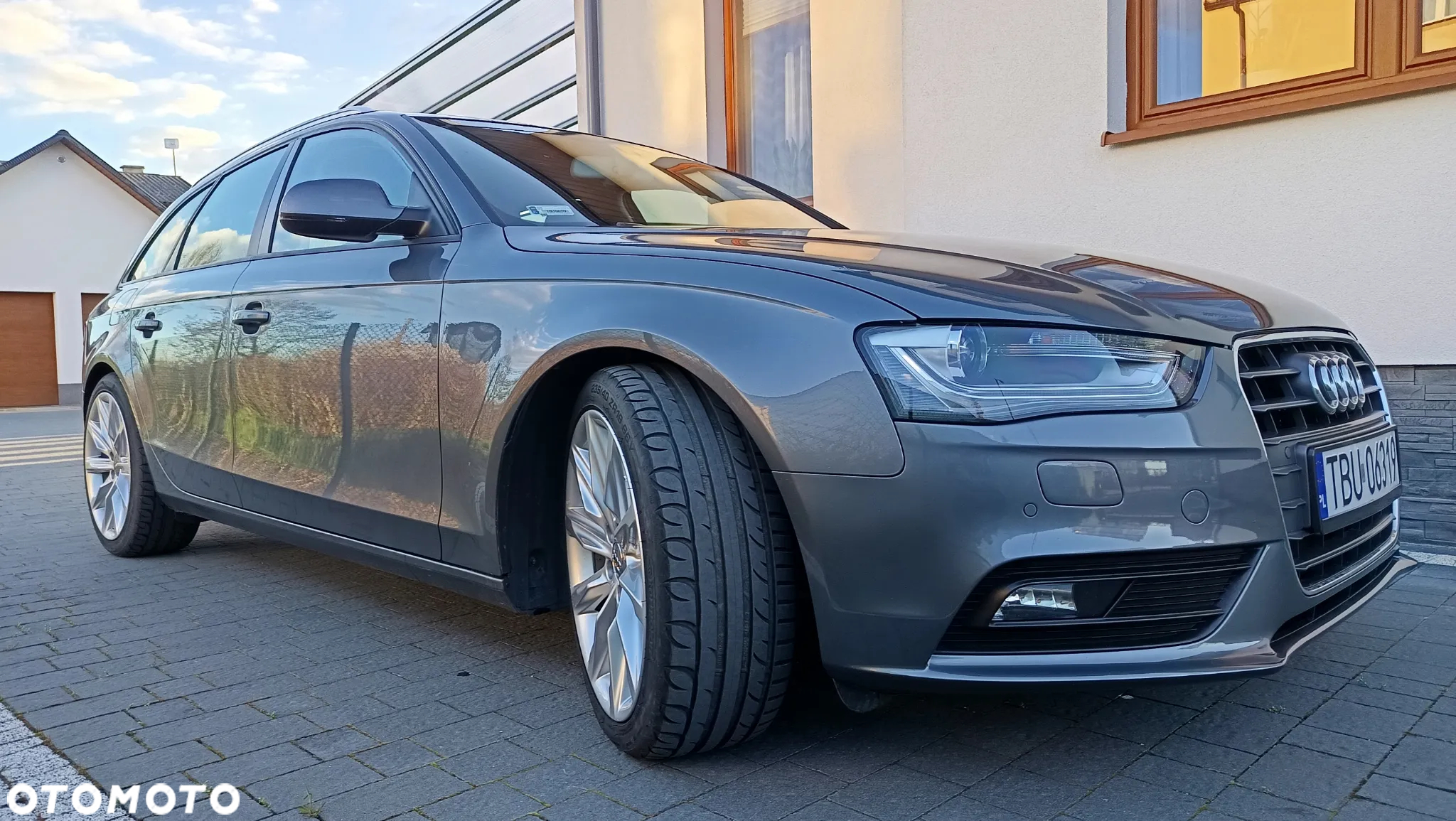 Audi A4 - 4