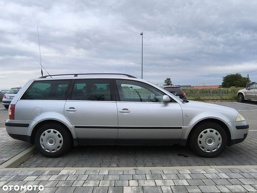 Volkswagen Passat 1.9 TDI Basis - 15