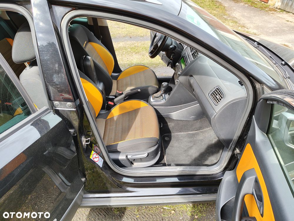 Volkswagen Polo Cross - 12