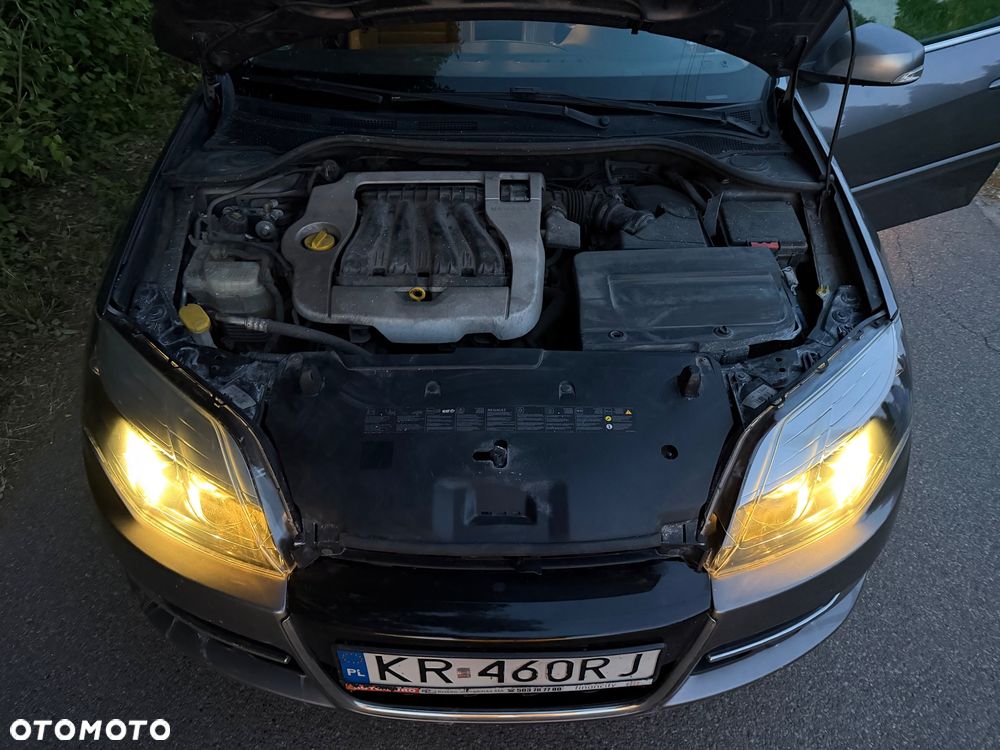 Renault Laguna 2.0 Limited - 19