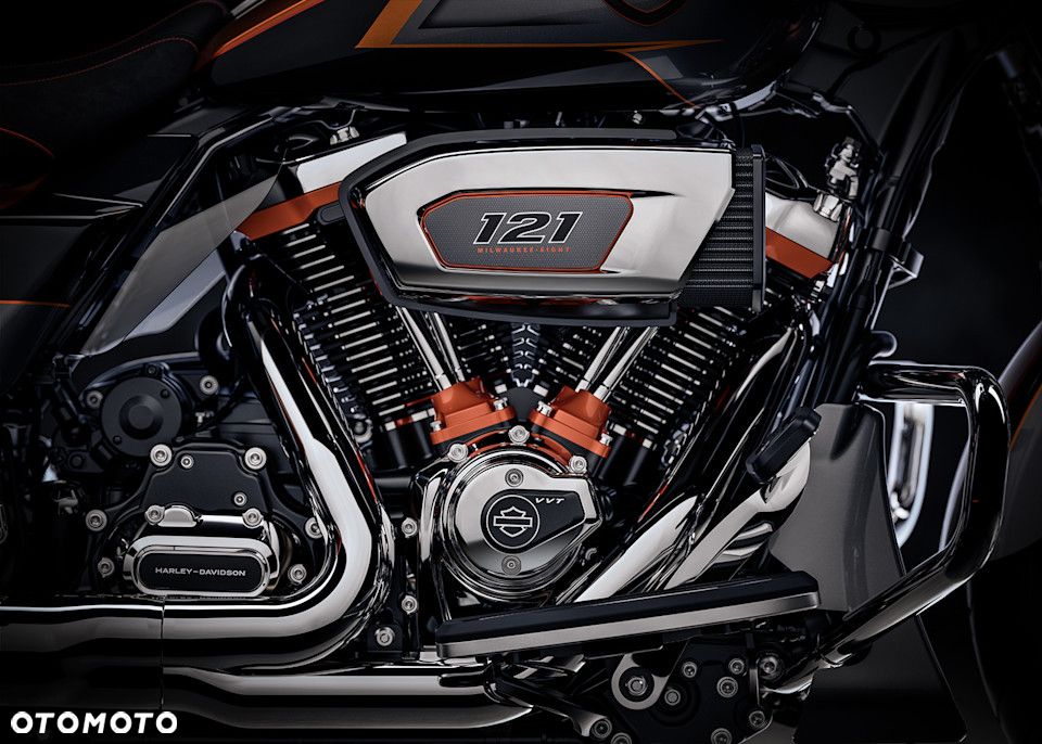 Harley-Davidson CVO Street Glide - 15