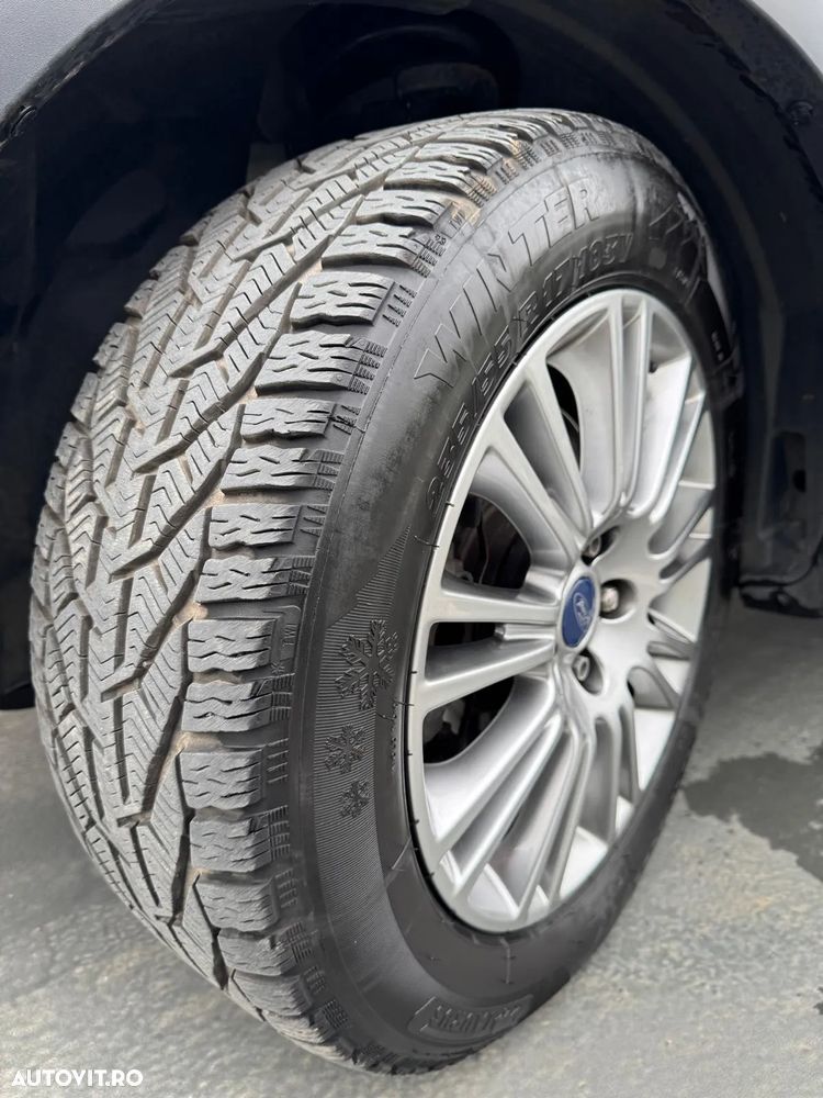 Ford Kuga 2.0 TDCi Powershift 4WD Titanium - 13