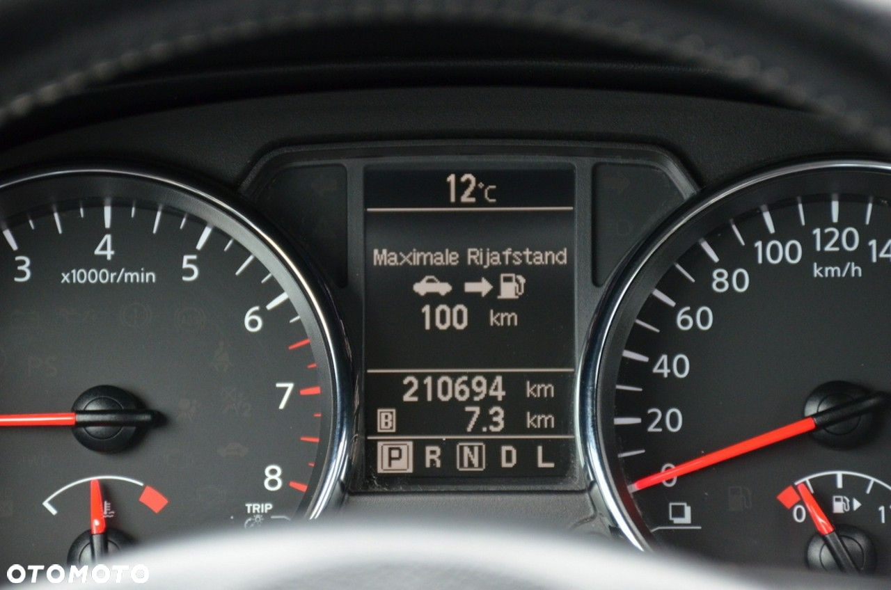 Nissan Qashqai - 34