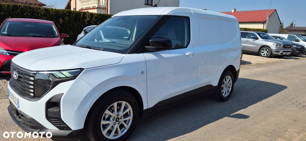 Ford COURIER - 4