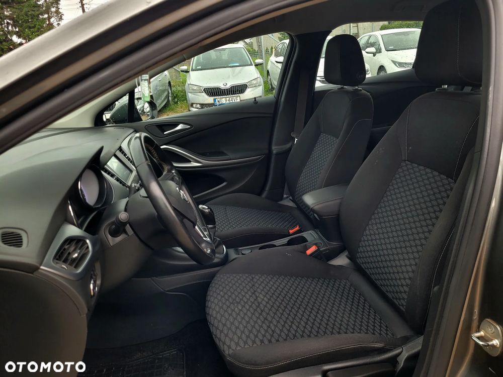 Opel Astra 1.4 T Enjoy - 7
