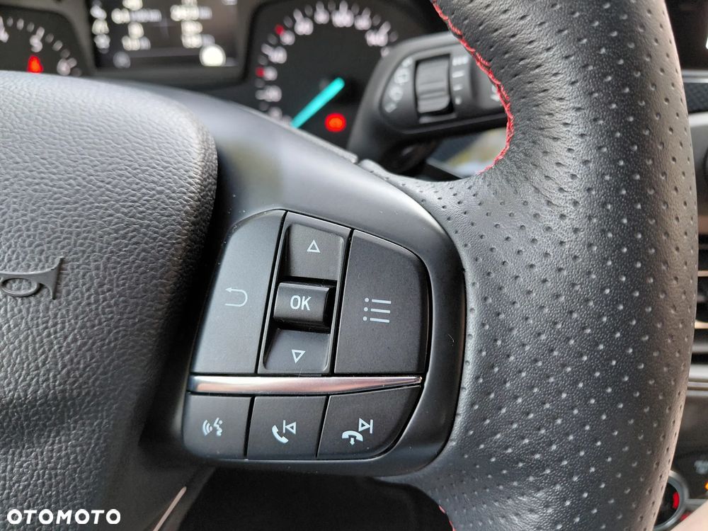 Ford Focus 1.5 EcoBoost ST-Line Business - 28