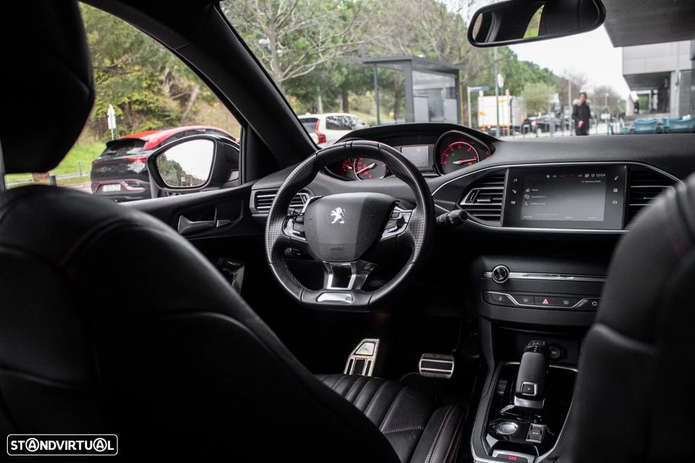 Peugeot 308 1.5 BlueHDi GT Line EAT8 - 34