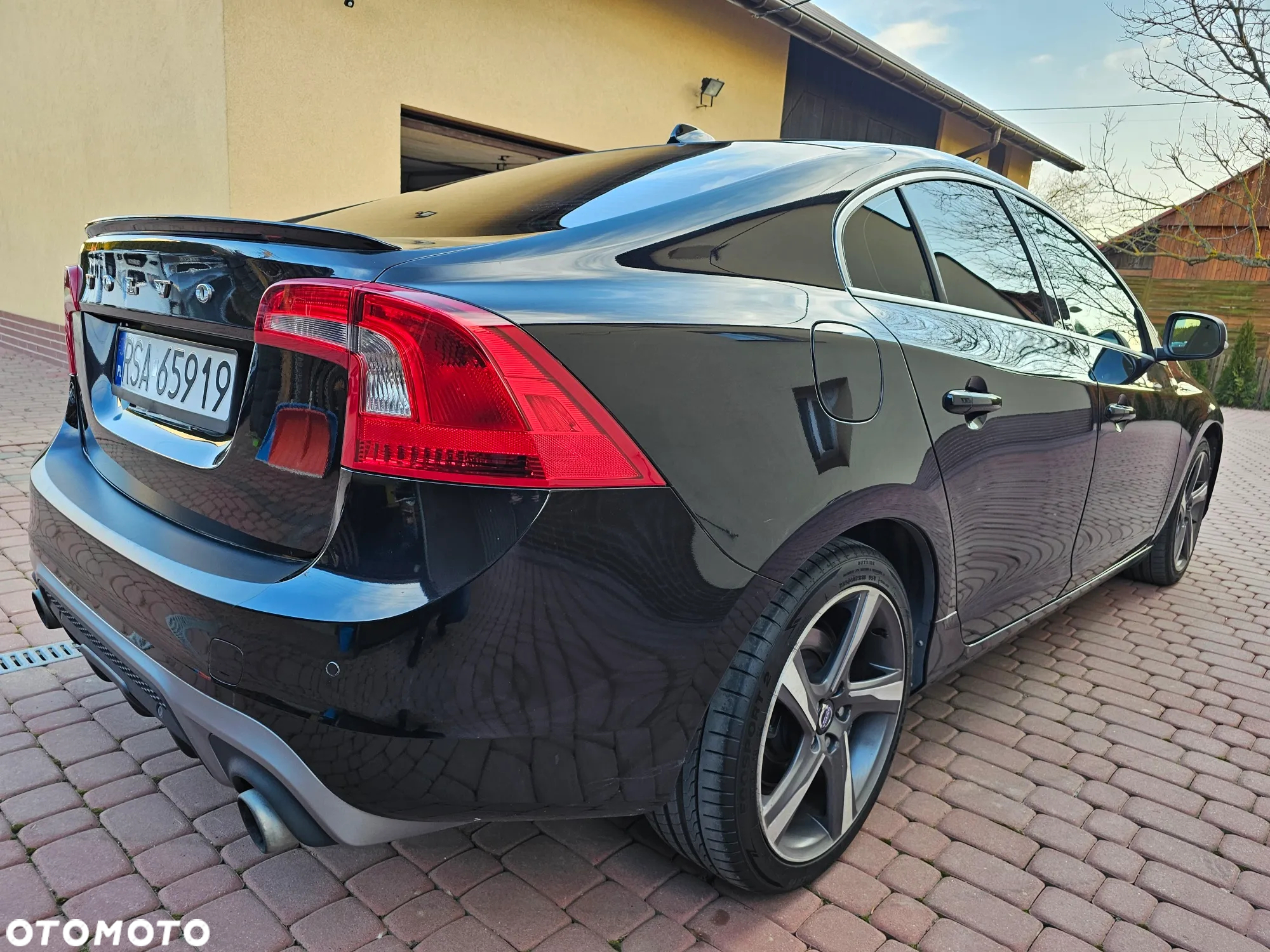 Volvo S60 T3 R-Design Summum - 5