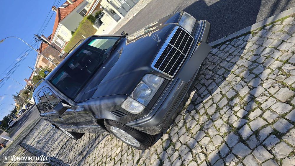 Mercedes-Benz E 250 - 11