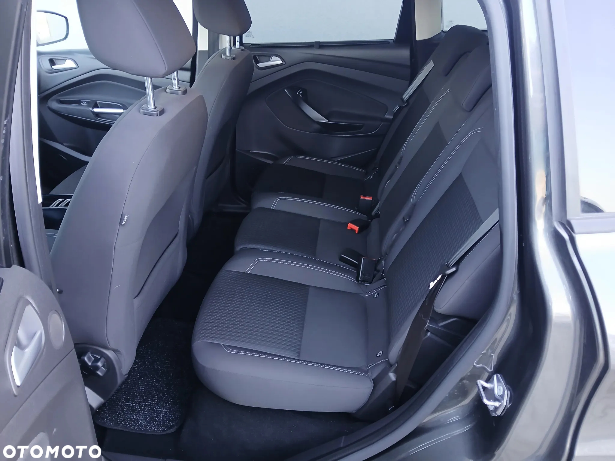 Ford C-MAX 1.0 EcoBoost Titanium ASS - 18