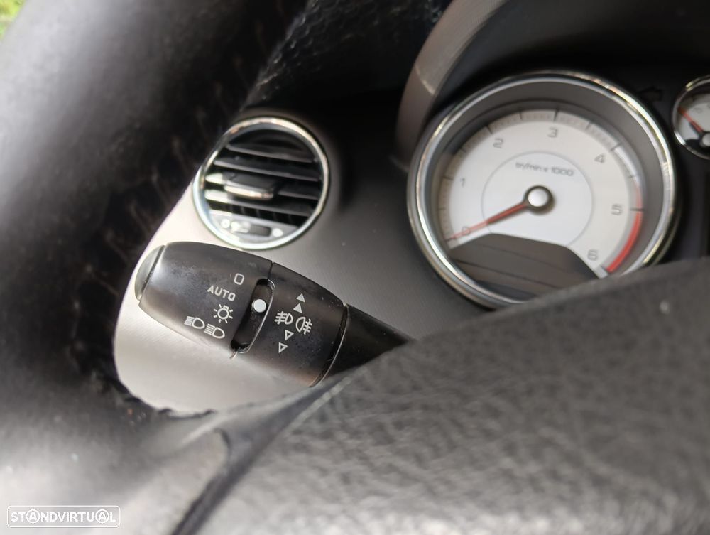 Peugeot 308 SW 1.6 HDi Executive CVM6 - 41