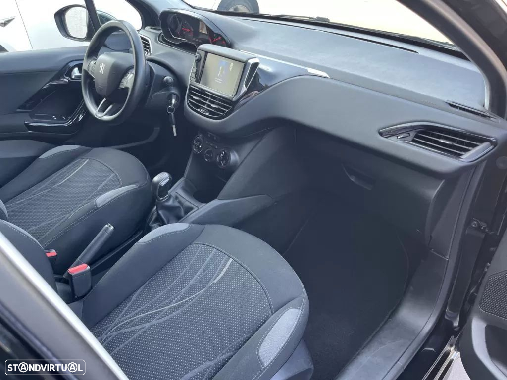 Peugeot 208 82 VTI Style - 29