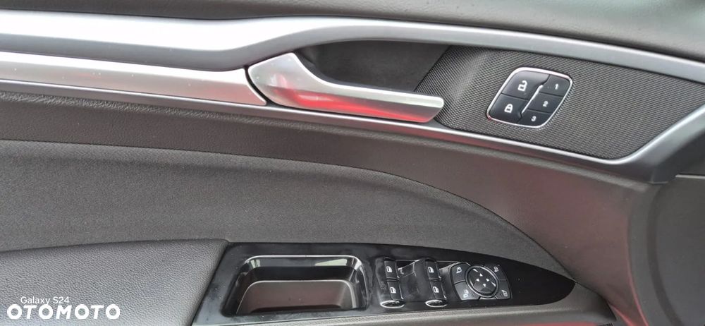 Ford Mondeo 2.0 TDCi Titanium - 21