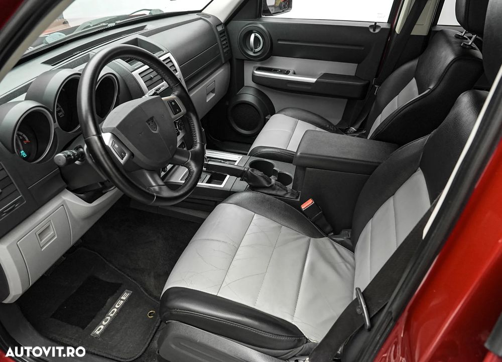 Dodge Nitro 2.8L CRD 4X4 SXT Aut - 13
