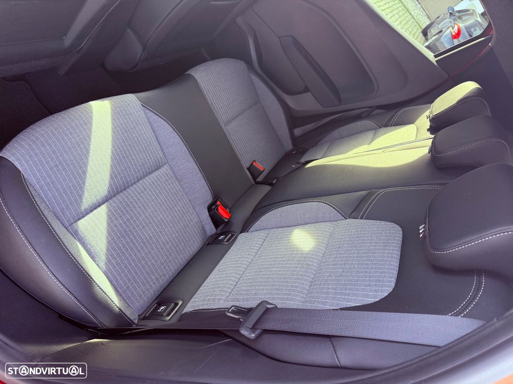 Renault Clio TCe 90 TECHNO - 25