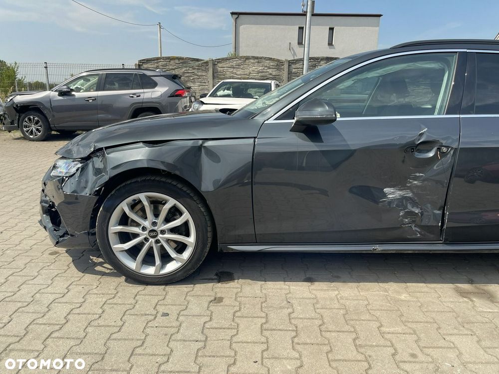 Audi A4 Avant 35 TFSI S tronic - 6