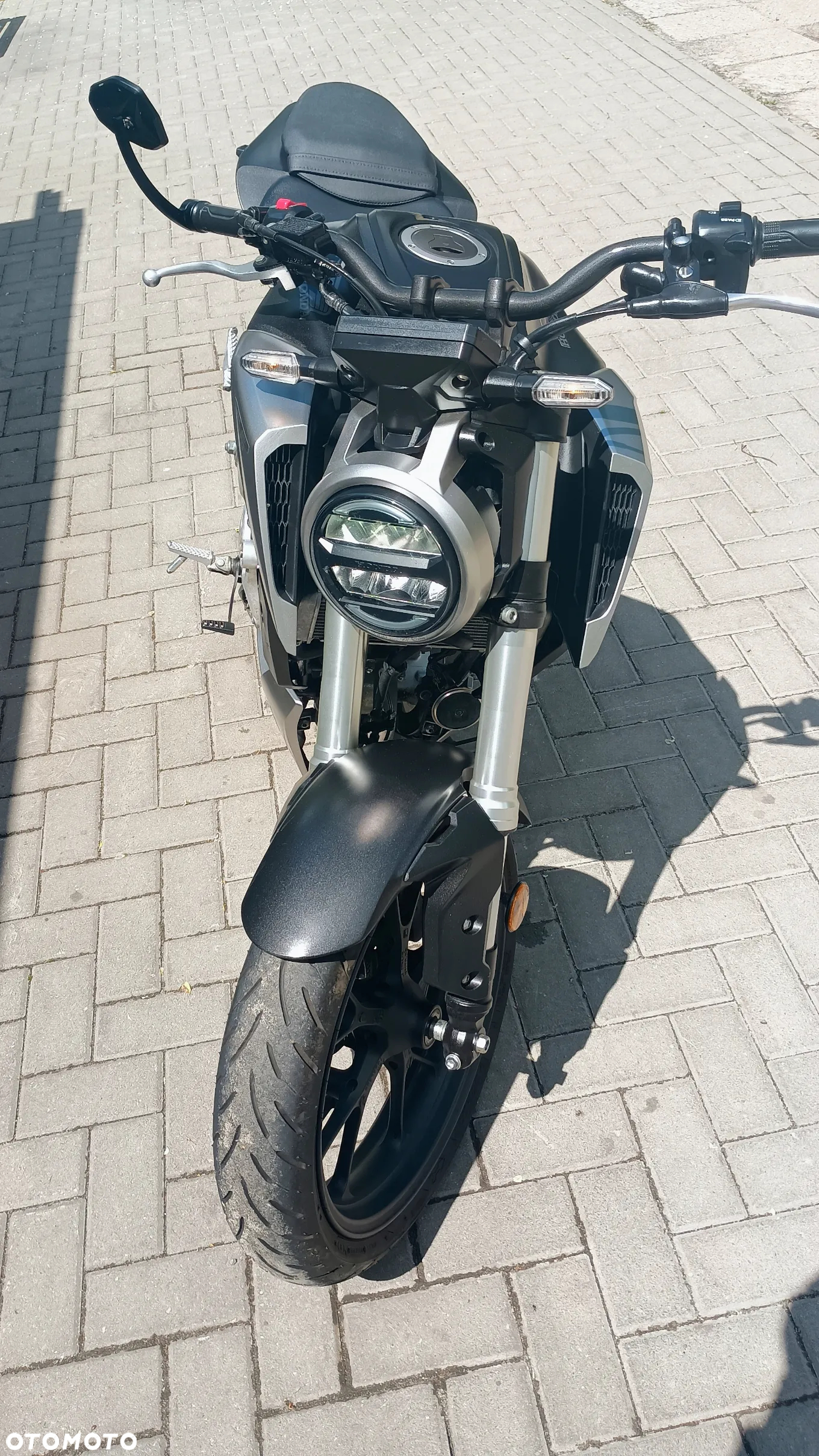 Honda CB - 3