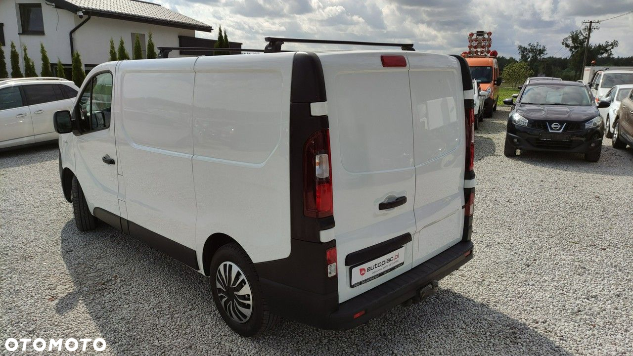 Opel Vivaro - 12
