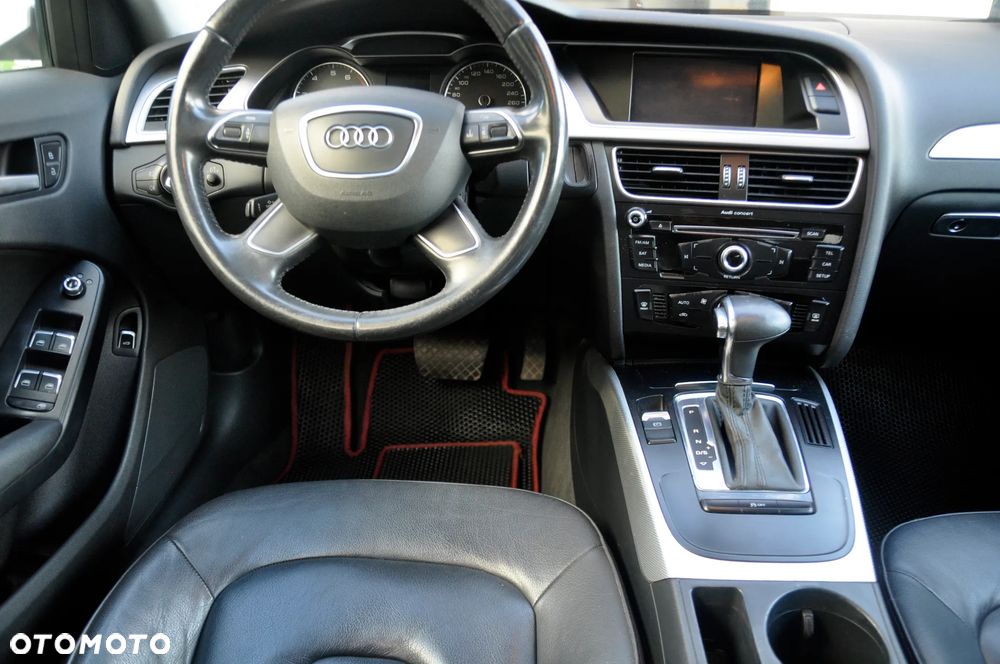 Audi A4 Limousine - 9