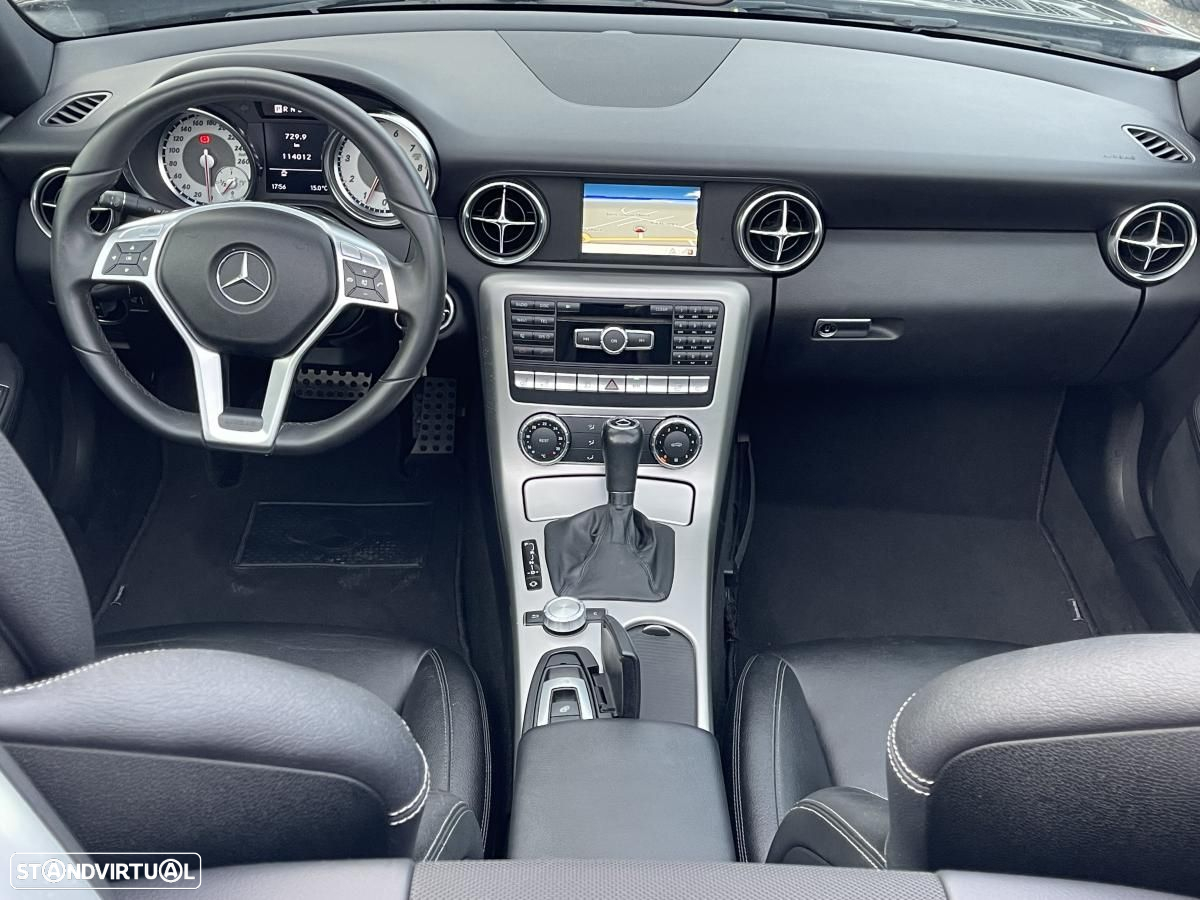Mercedes-Benz SLK 200 (BlueEFFICIENCY) 7G-TRONIC CarbonLOOK Edition - 22