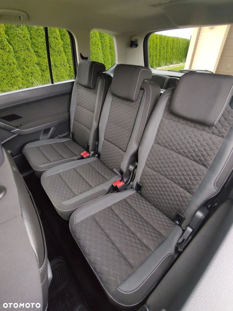 Volkswagen Touran 1.6 TDI SCR Join - 23