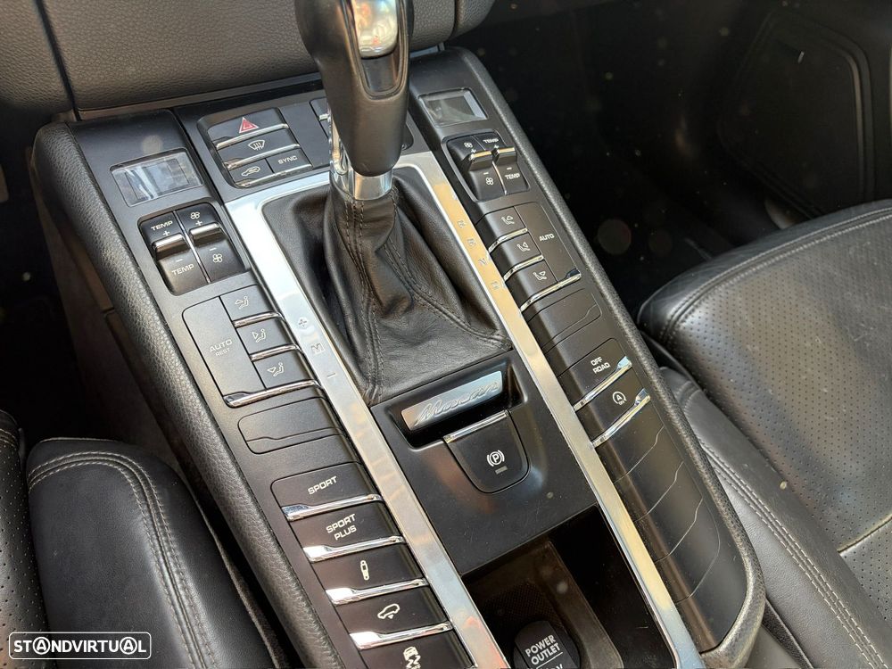 Porsche Macan S - 7