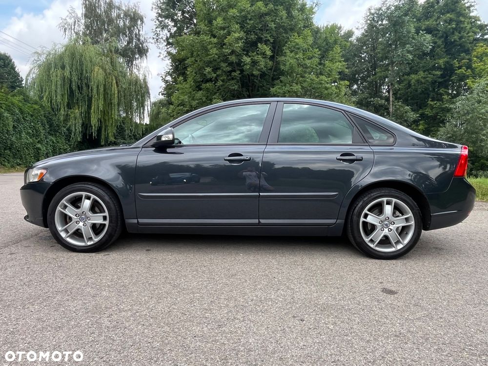 Volvo S40 1.8 Momentum - 4