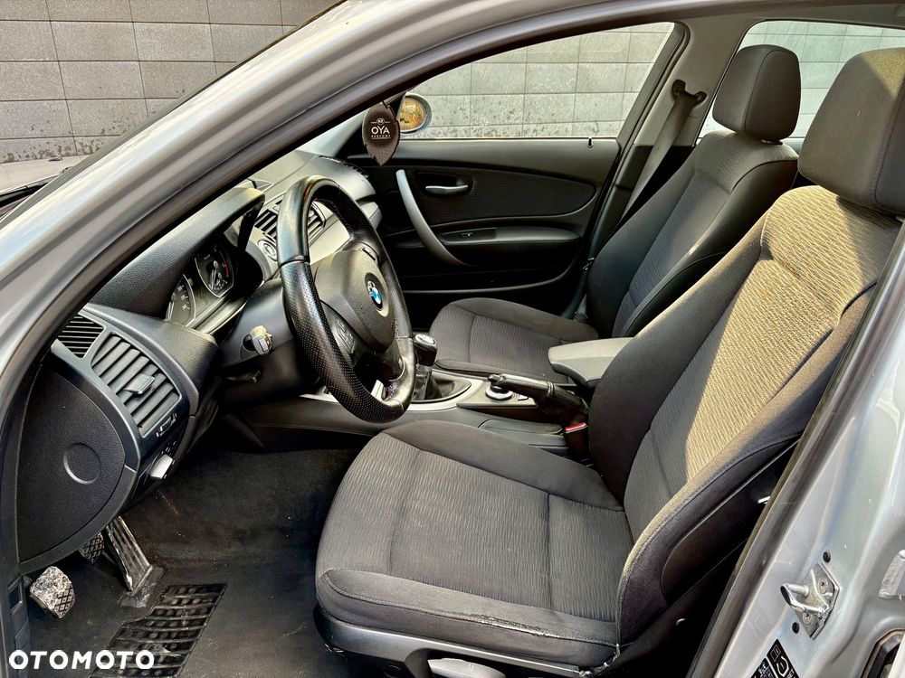 BMW Seria 1 118d - 12
