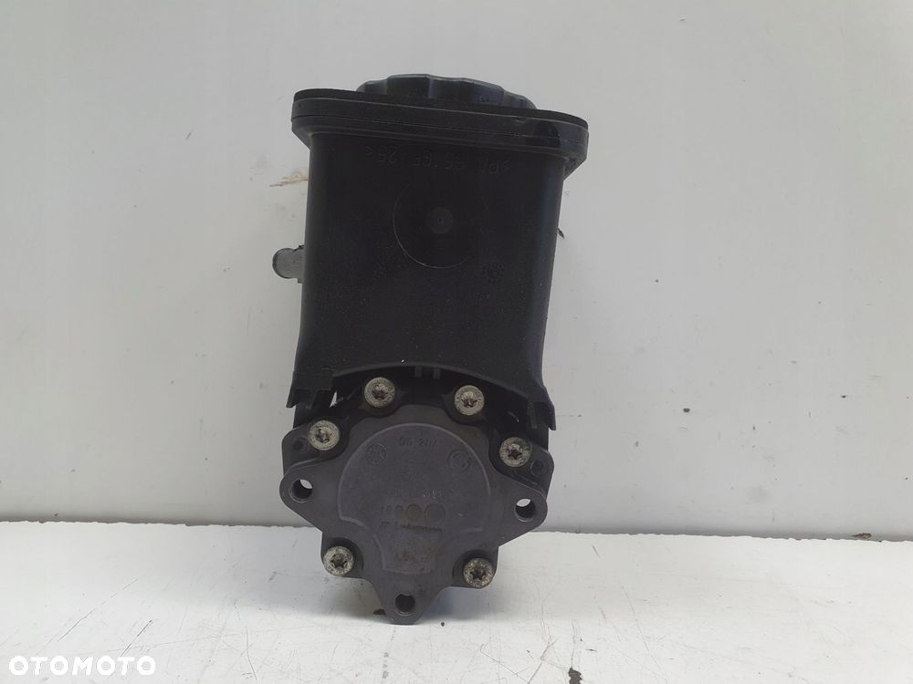 BMW E60 E61 2.5 3.0 D POMPA WSPOMAGANIA 7693974101 - 5