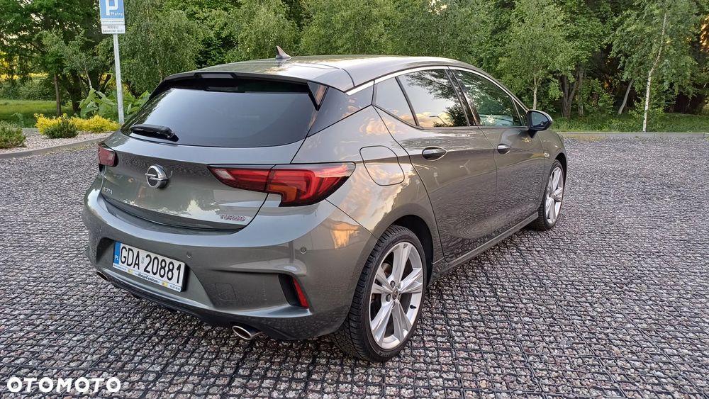 Opel Astra 1.6 T Dynamic S&S - 4