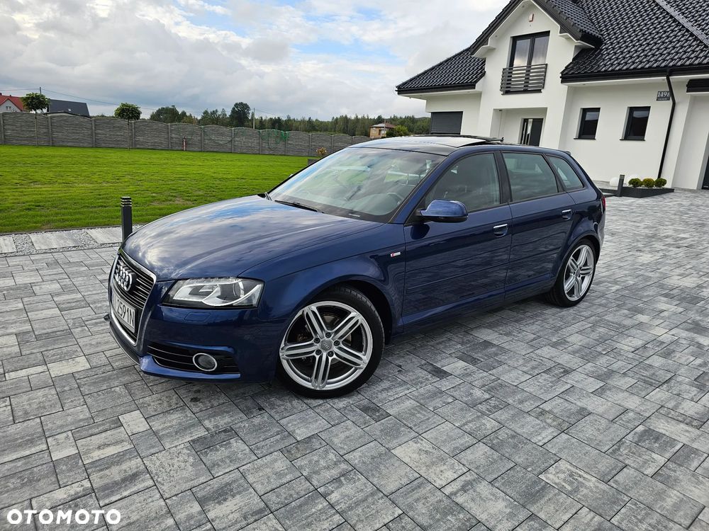 Audi A3 Sportback - 12