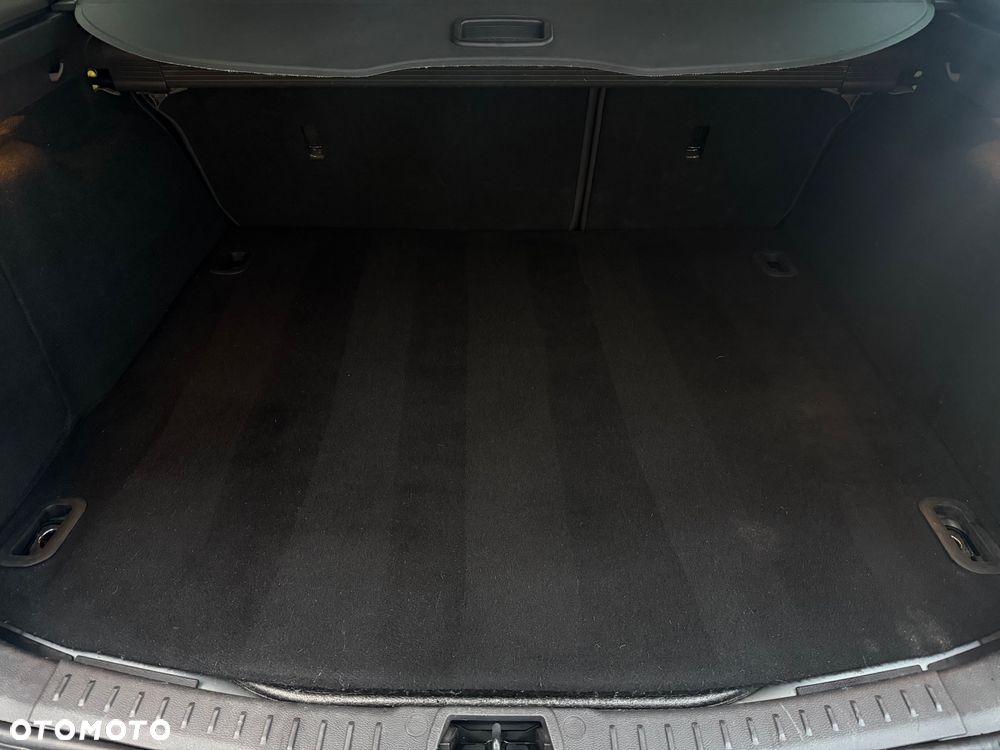 Ford Focus Turnier 1.6 EcoBoost Start-Stopp-System Titanium - 8