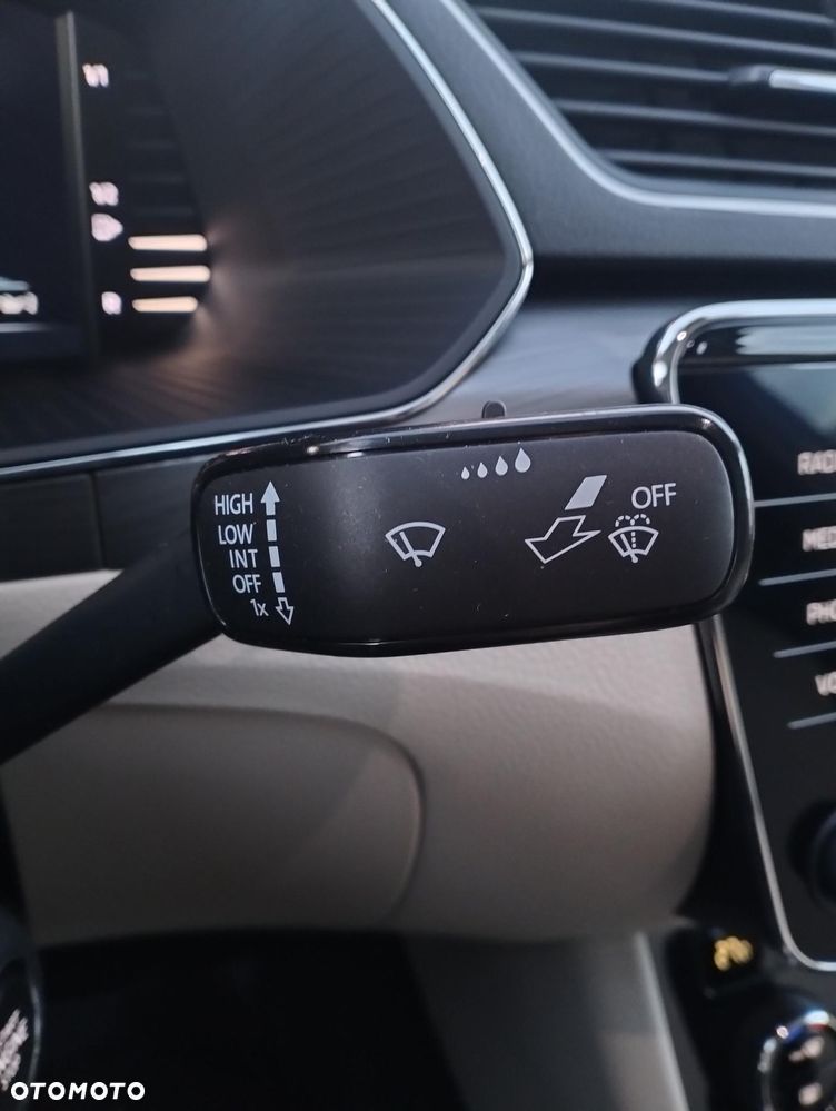 Skoda Superb 2.0 TSI Style DSG - 13