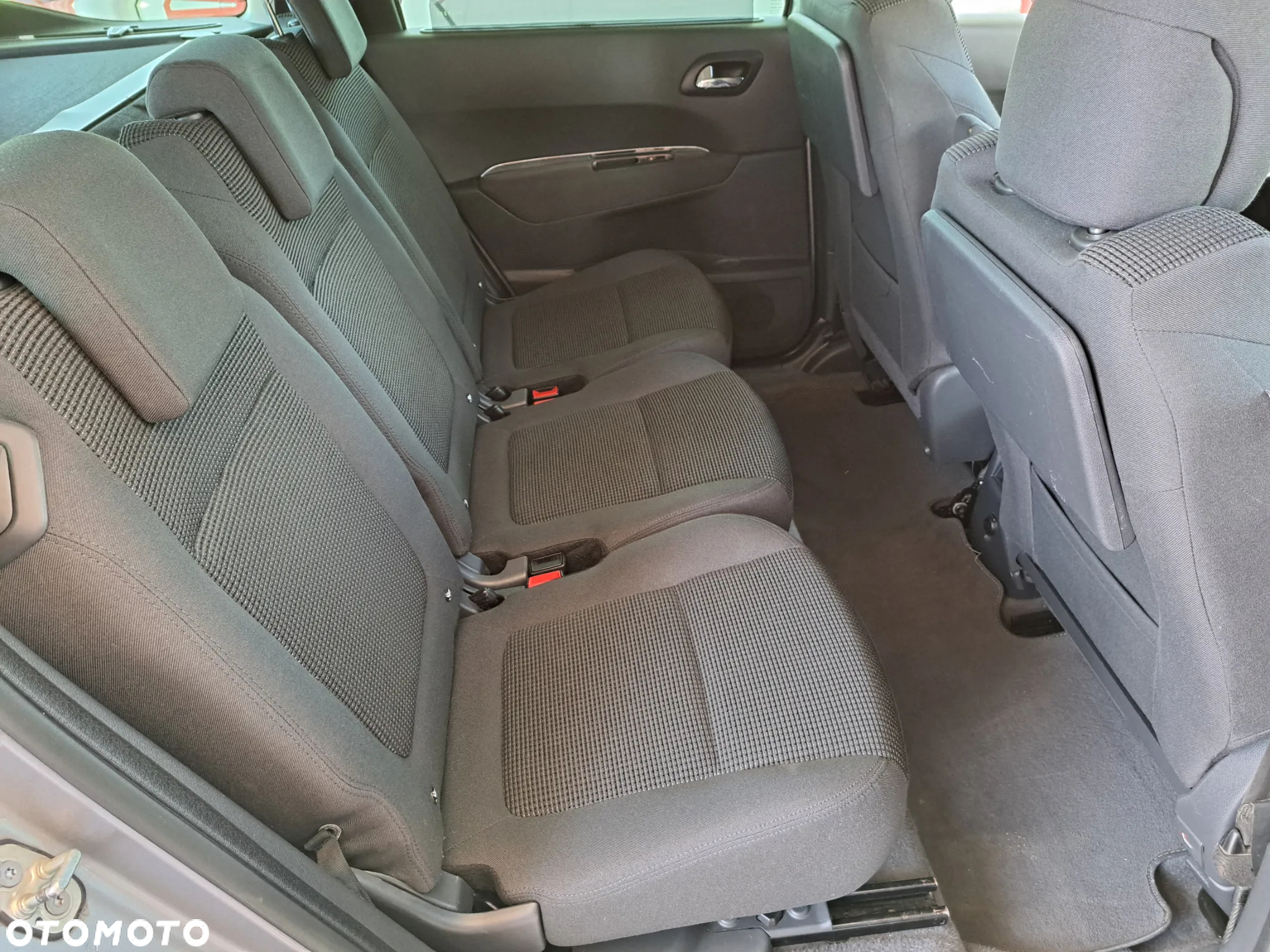 Peugeot 5008 - 20