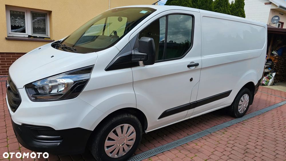 Ford Transit Custom - 13
